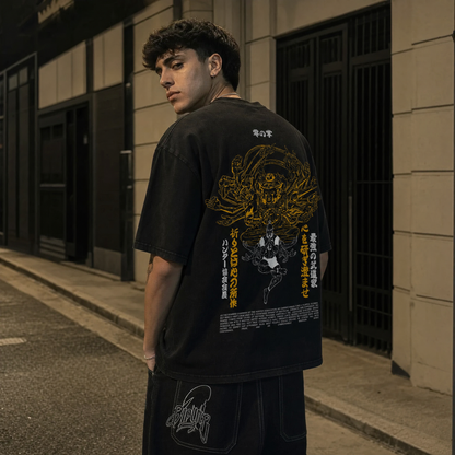 Old Master 2-Sided Oversize Vintage Tee