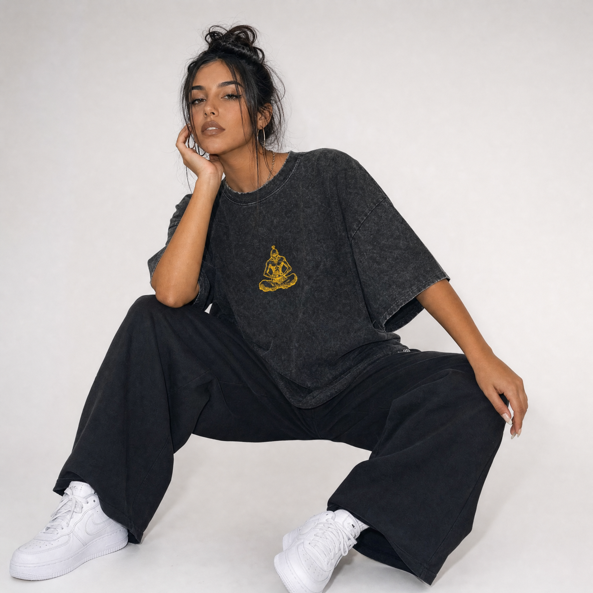 Old Master 2-Sided Oversize Vintage Tee
